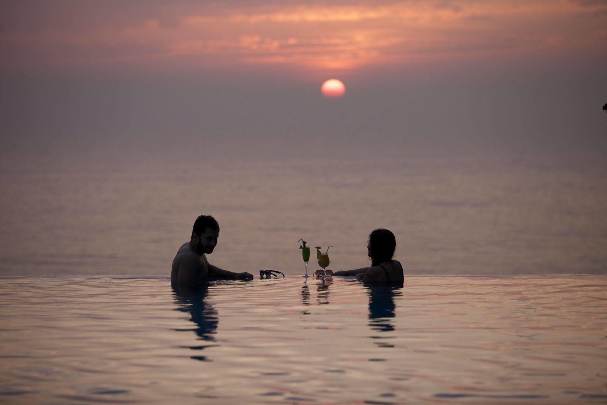Sayeman Beach Resort Cox's Bazar Exterior photo